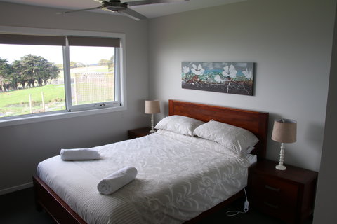 Seaside Farm Retreat - New Castle Holiday 2