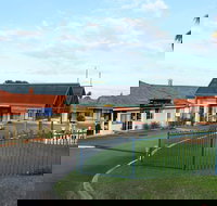 Sleepwell Motel - New Castle Holiday