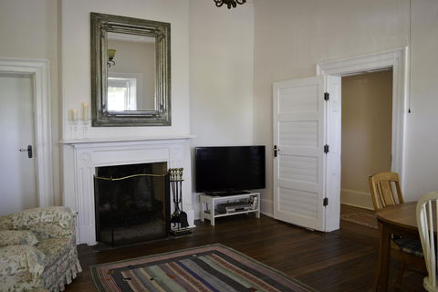Surgeons Cottage - New Castle Holiday 3
