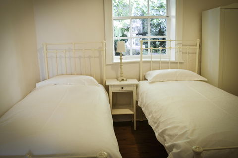 Surgeons Cottage - New Castle Holiday 5