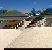 The Porthole - New Castle Holiday