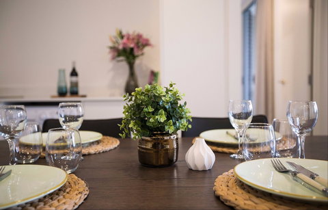 The Headlands Suite Seven - New Castle Holiday 5