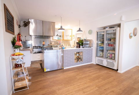 The Platypus Accommodation And Cafe - New Castle Holiday 9