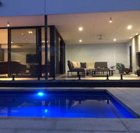 The Sinatra Mulwala - New Castle Holiday