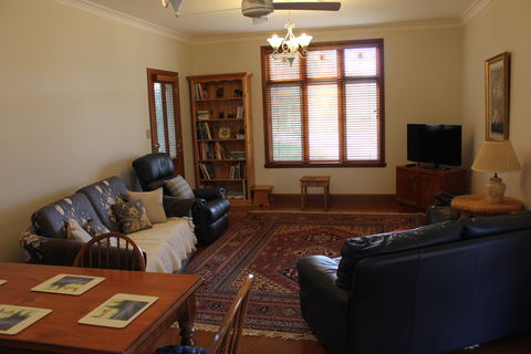 Tilga Guest Stay - New Castle Holiday 8