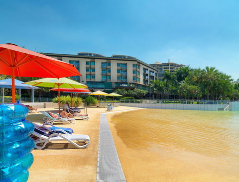 Vibe Hotel Darwin Waterfront - New Castle Holiday 2