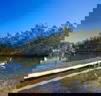 Waterfront Wonder at Lake Conjola - New Castle Holiday