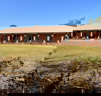 Yurali House - New Castle Holiday