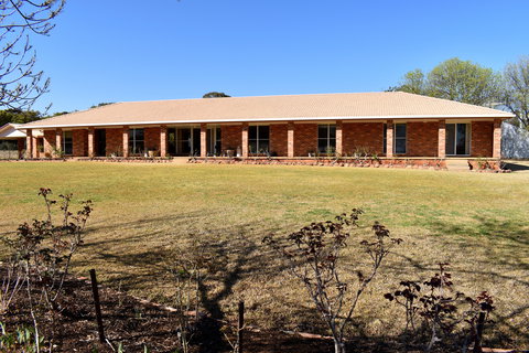 Yurali House - New Castle Holiday 0