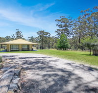 100 Acre Holiday - New Castle Holiday