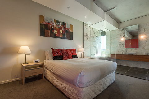 Accommodate Canberra - New Castle Holiday 1
