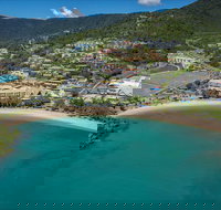 Airlie Beach Hotel - New Castle Holiday
