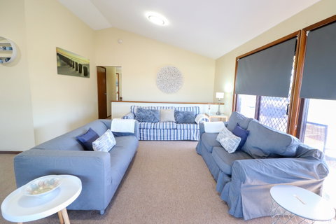 Anglers Abode - New Castle Holiday 1