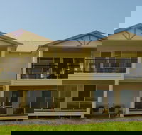 Arabesque Villa 2 - New Castle Holiday