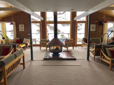 Arlberg Lodge - New Castle Holiday 0
