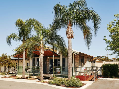 BIG4 Perth Midland Tourist Park - New Castle Holiday 0
