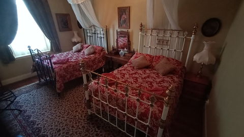Blakes Manor - New Castle Holiday 1