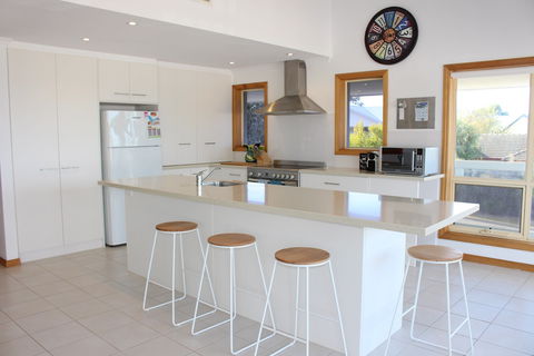 Breezes @ Hayborough - New Castle Holiday 1