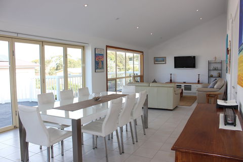 Breezes @ Hayborough - New Castle Holiday 2