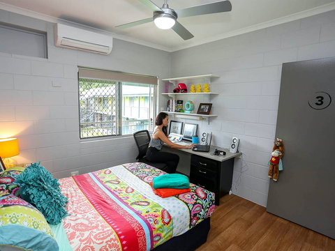 Cairns Student Lodge - New Castle Holiday 0