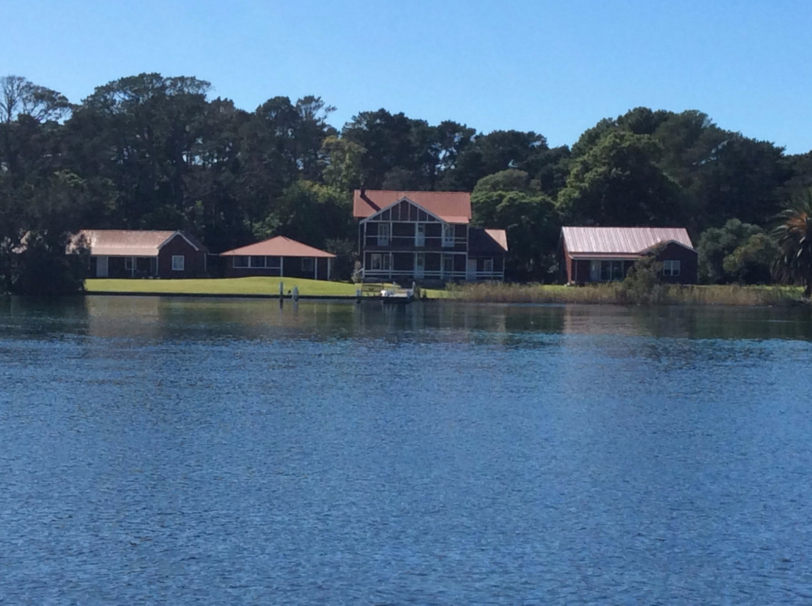 Brundee NSW New Castle Holiday