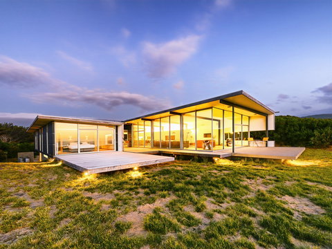 Cloudy Bay Beach House - New Castle Holiday 1