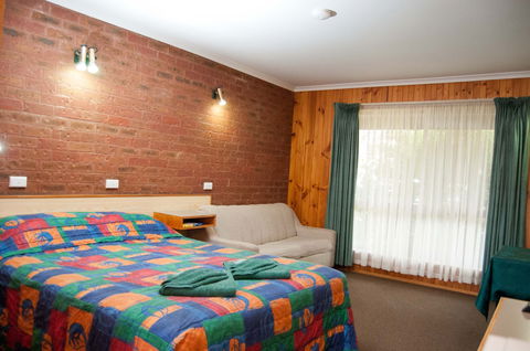 Country Roads Motor Inn Narrandera - New Castle Holiday 0
