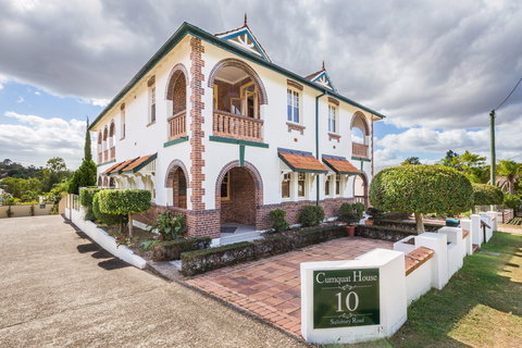 Cumquat House - New Castle Holiday 0