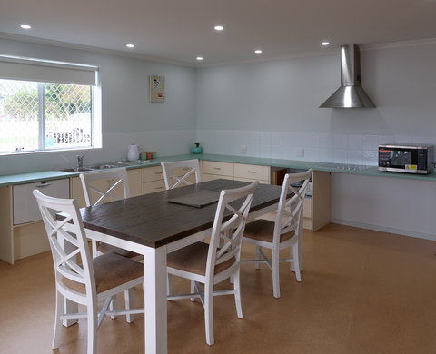 Glenn Moore Accessible Accommodation  Units - New Castle Holiday 2