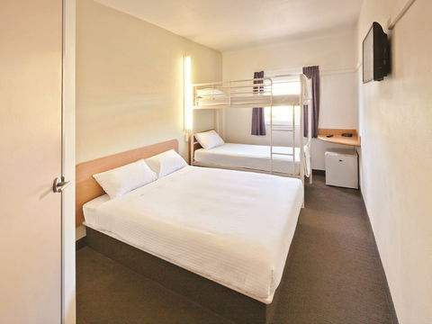 Ibis Budget Dubbo - New Castle Holiday 2