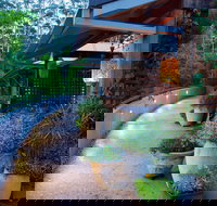 Jagundami Guest Retreat - New Castle Holiday