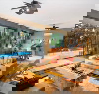 Lyndon Haven - New Castle Holiday