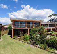 Nelson's Reach - New Castle Holiday