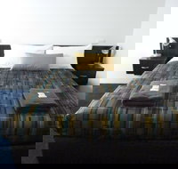 Otway Gate Motel - New Castle Holiday