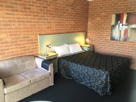 Paradise Palms Motel Mulwala - New Castle Holiday 2