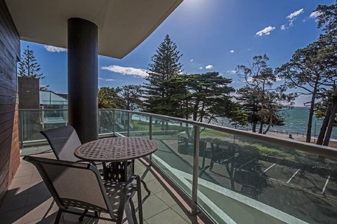 Phillip Island Holiday Apartments - New Castle Holiday 0