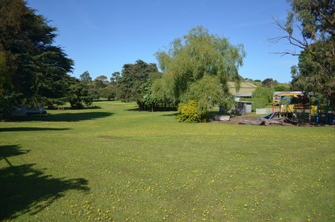 Pine Country Caravan Park - Pet Friendly - New Castle Holiday 0