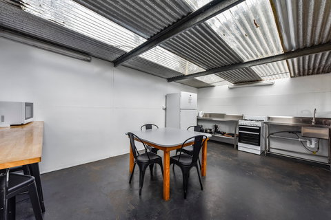 Pine Country Caravan Park - Pet Friendly - New Castle Holiday 2