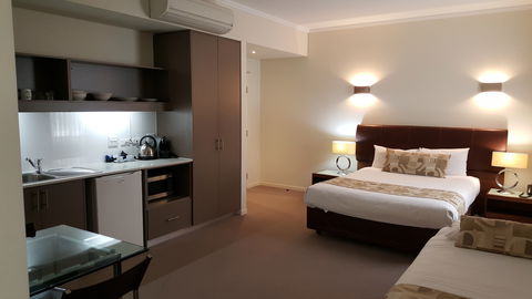 Quality Suites Fremantle - New Castle Holiday 2