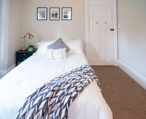 Royal Mail Hotel Braidwood - New Castle Holiday 1