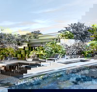 Sundara Beach House - New Castle Holiday