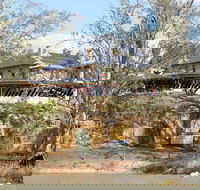 Swan Reach Hotel - New Castle Holiday