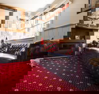 The Mill House - New Castle Holiday