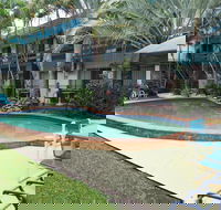The Palms at Palm Cove - New Castle Holiday