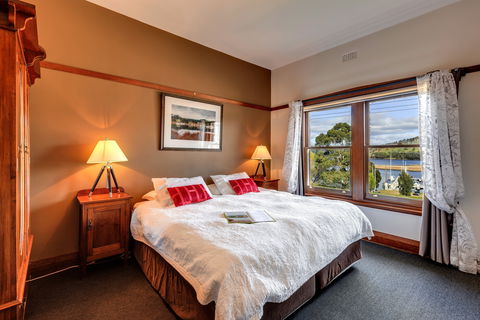 The Kermandie Hotel - New Castle Holiday 0