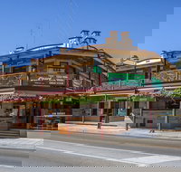 The Bentley's Hotel Motel - New Castle Holiday