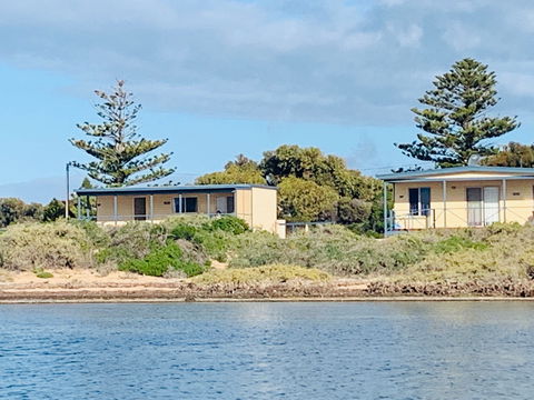 Venus Bay Beachfront Tourist Park - New Castle Holiday 2