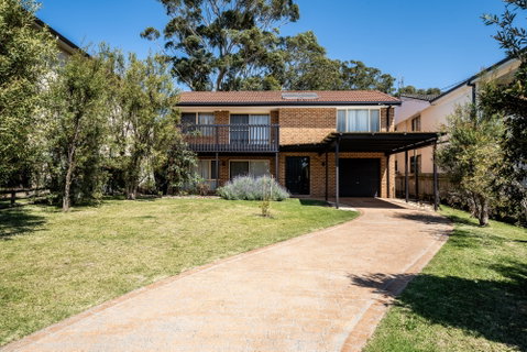 Vincentia Beach House - New Castle Holiday 0