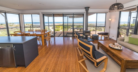 20 Lady Bay Road - New Castle Holiday 2