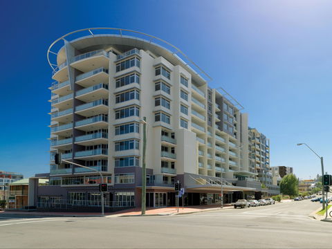 Adina Apartment Hotel Wollongong - New Castle Holiday 0